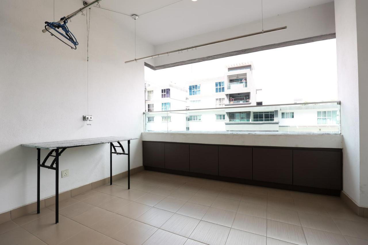 Cozy 2 Bedroom W Pool - 6 Pax - Kajang Extérieur photo